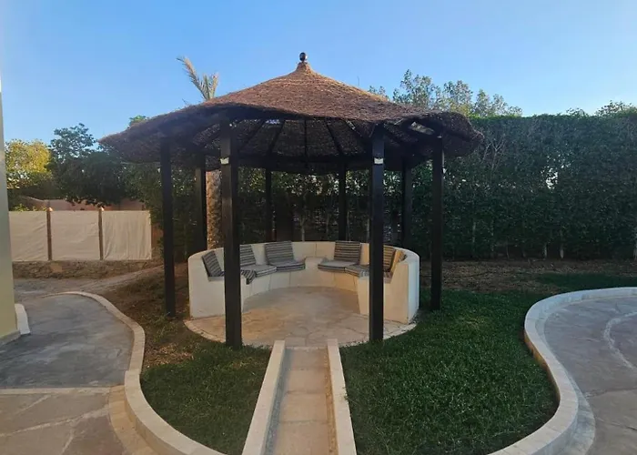 فيلة Private Heated Pool & Enclosed Garden الغردقة